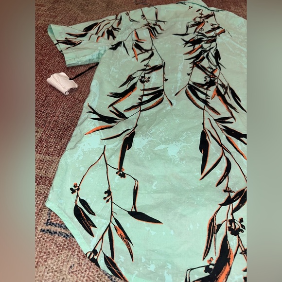 Billabong men’s small cotton/viscose leaf print sea foam button down shirt NWT - Picture 8 of 8